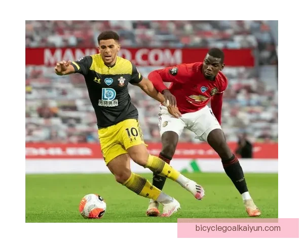 足球头球高手状态回暖，近期表现稳健备受关注